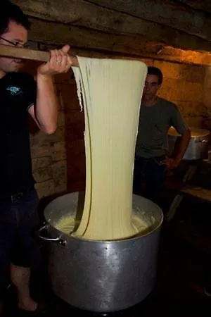 Le Valadin-gite 3 Etoiles * Valady